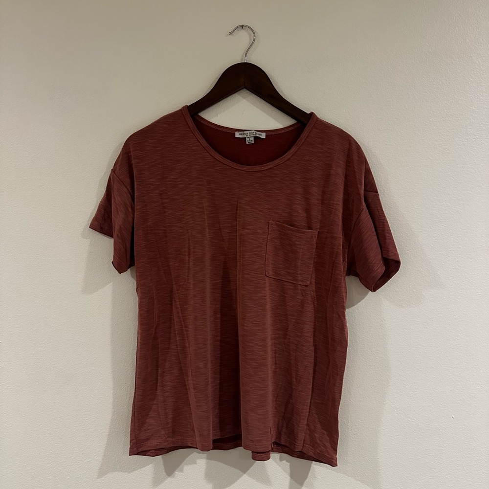 Short Sleeve Pocket Tee - Green Envelope